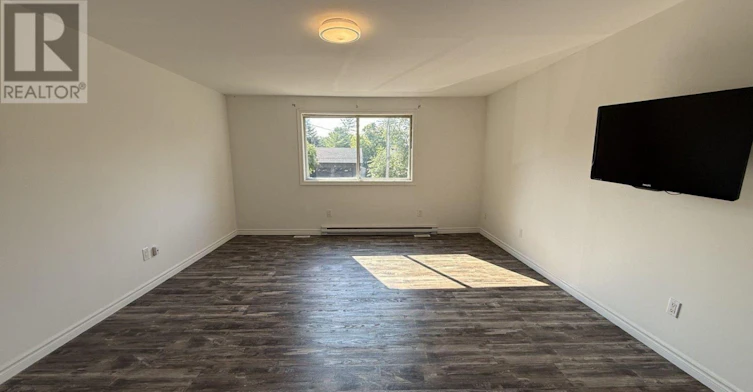 WHOLE HOUSE-512 Mosley Street, Wasaga Beach, ON, L9Z 2J4 - 3