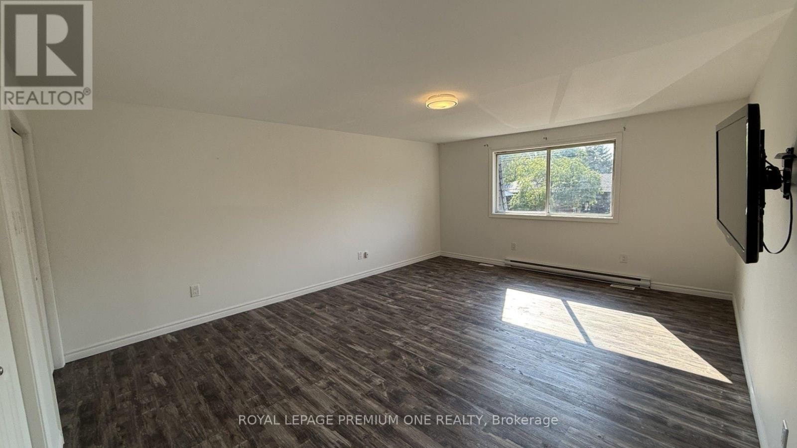 WHOLE HOUSE-512 Mosley Street, Wasaga Beach, ON, L9Z 2J4 - 25