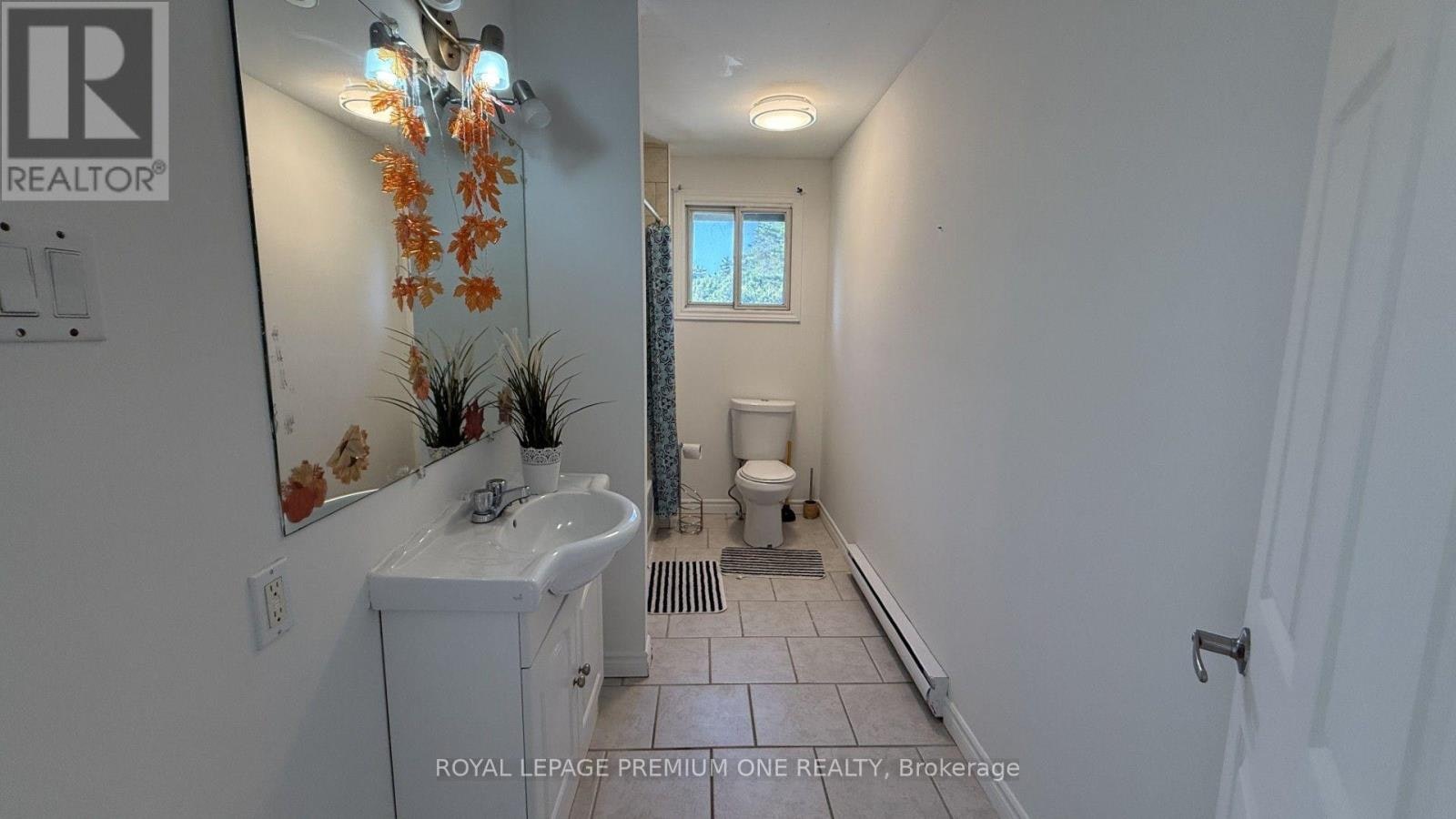 WHOLE HOUSE-512 Mosley Street, Wasaga Beach, ON, L9Z 2J4 - 7