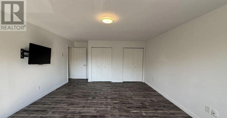 WHOLE HOUSE-512 Mosley Street, Wasaga Beach, ON, L9Z 2J4 - 4