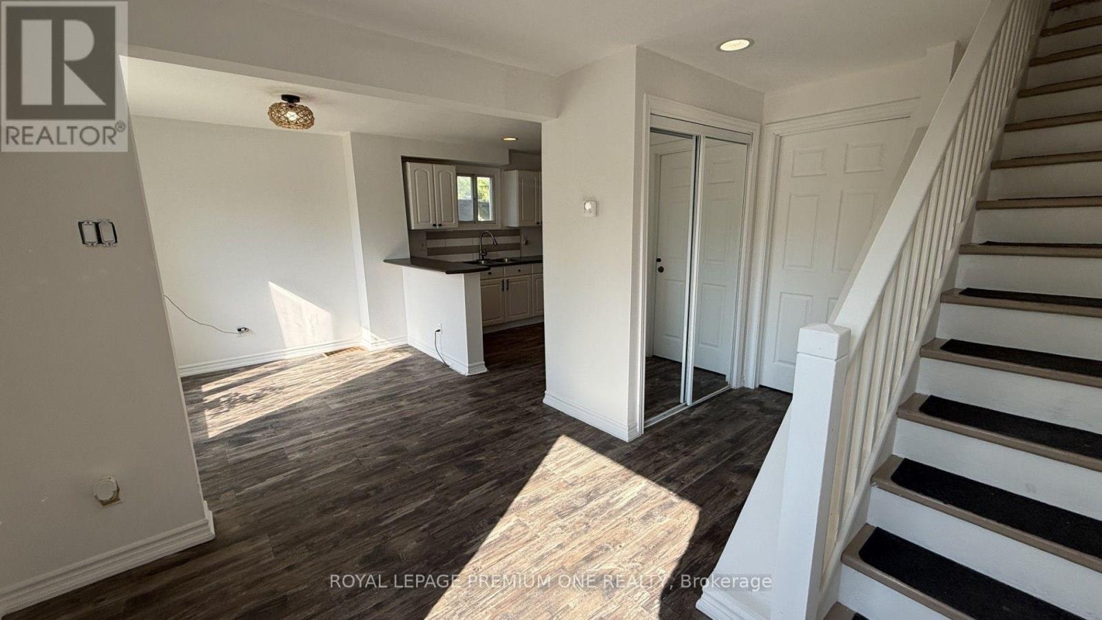 WHOLE HOUSE-512 Mosley Street, Wasaga Beach, ON, L9Z 2J4 - 13