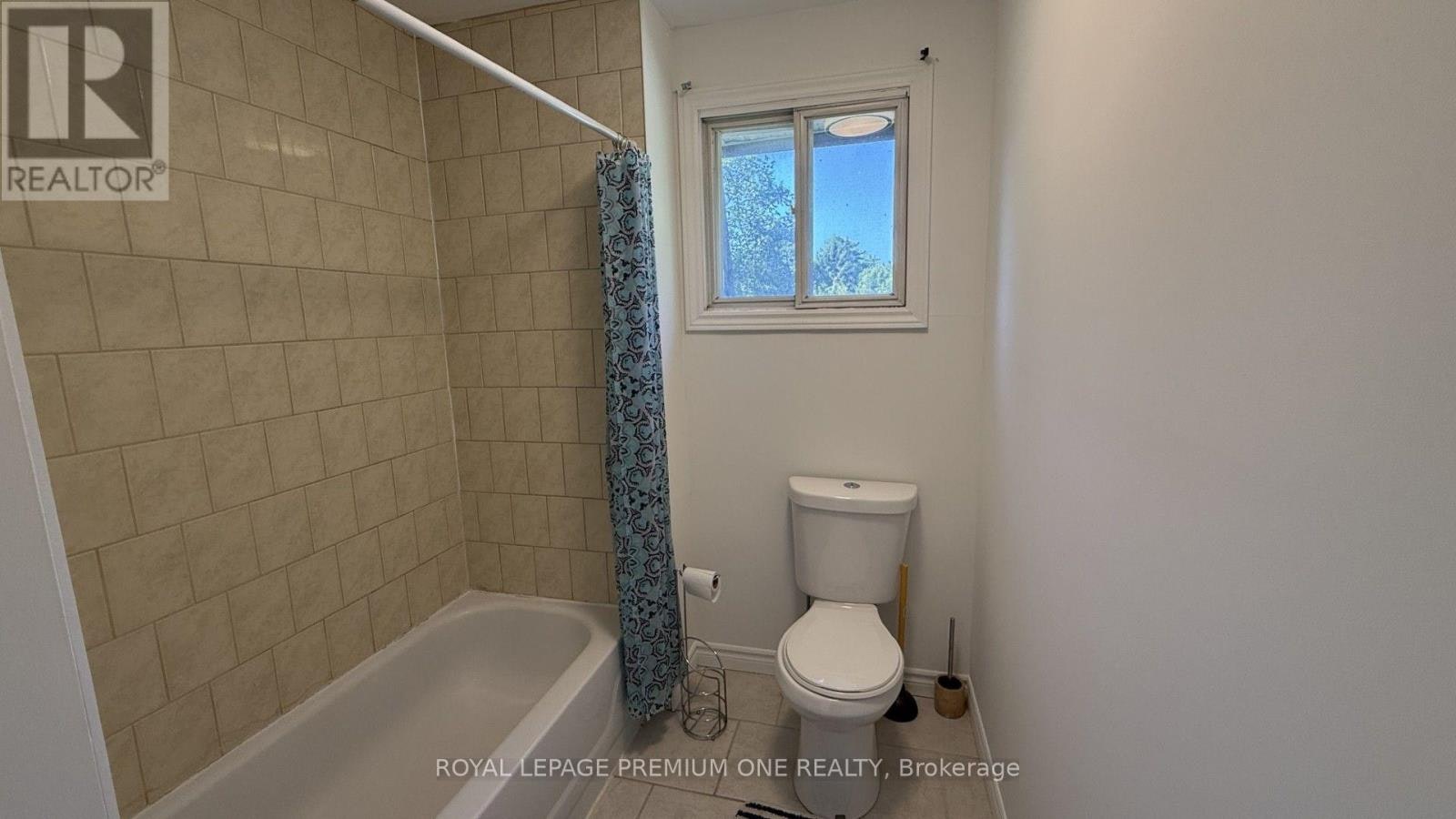 WHOLE HOUSE-512 Mosley Street, Wasaga Beach, ON, L9Z 2J4 - 10