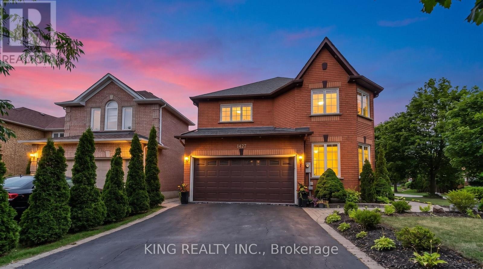 1427 Grossi Street, Mississauga, ON, L5V 1T9