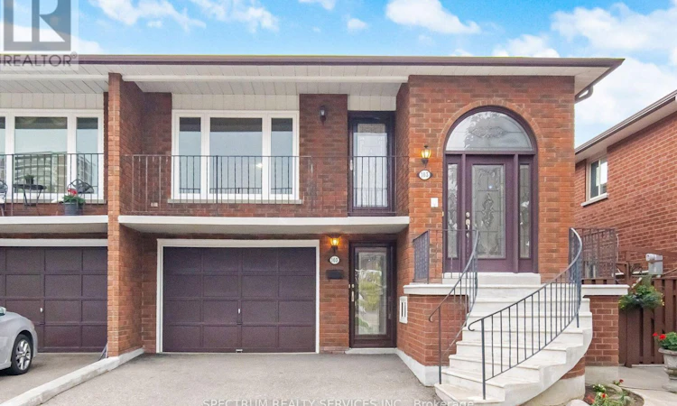 103 John Lindsay Court