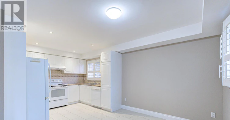 4 Compton Court, Caledon, ON, L7E 1L4 - 4