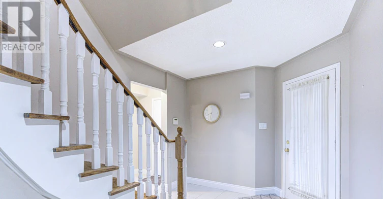 4 Compton Court, Caledon, ON, L7E 1L4 - 7