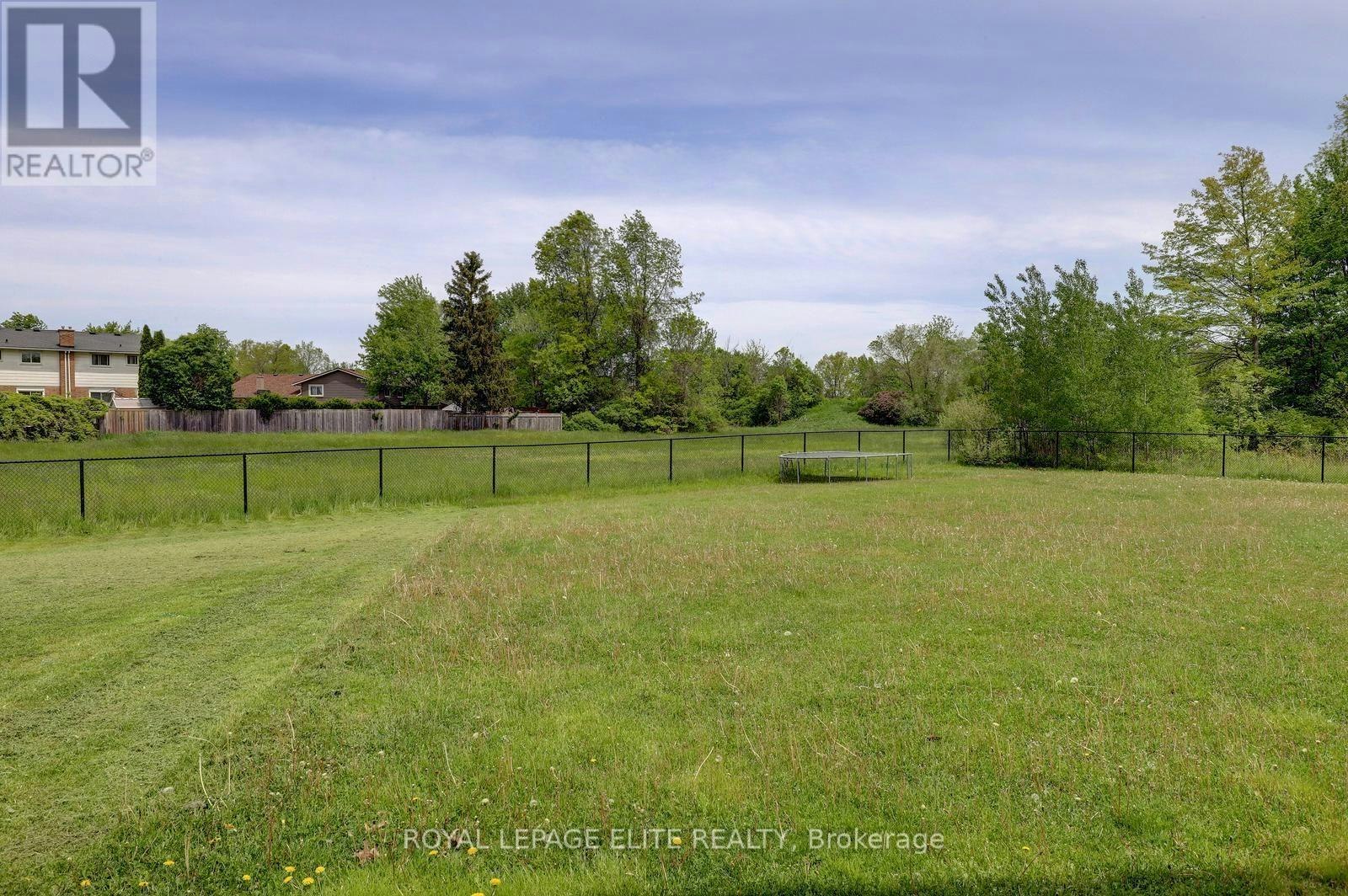 8025 Cole Court, Niagara Falls, ON, L2G 0H8 - 34