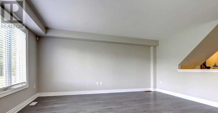 8025 Cole Court, Niagara Falls, ON, L2G 0H8 - 10