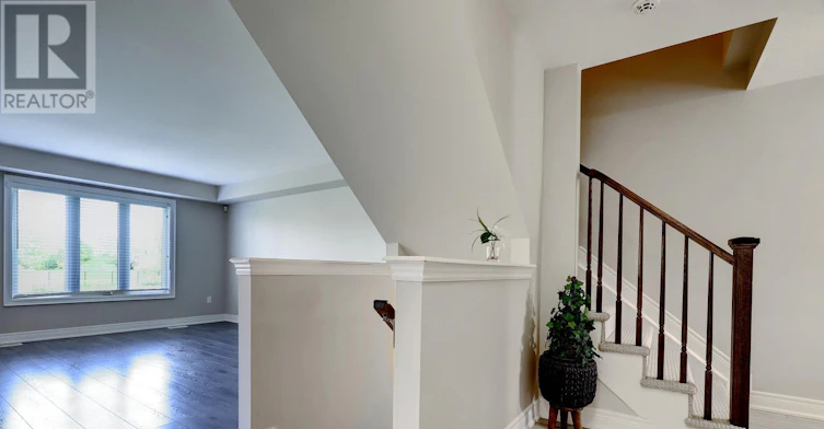 8025 Cole Court, Niagara Falls, ON, L2G 0H8 - 8