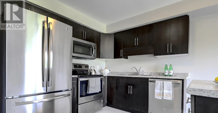 8025 Cole Court, Niagara Falls, ON, L2G 0H8 - 13