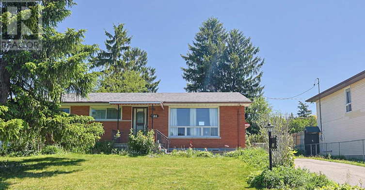 UPPER-268 Burlington Crescent, London, ON, N5Z 3G5 - 3