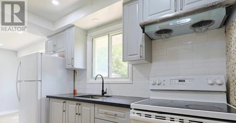 UPPER-268 Burlington Crescent, London, ON, N5Z 3G5 - 27