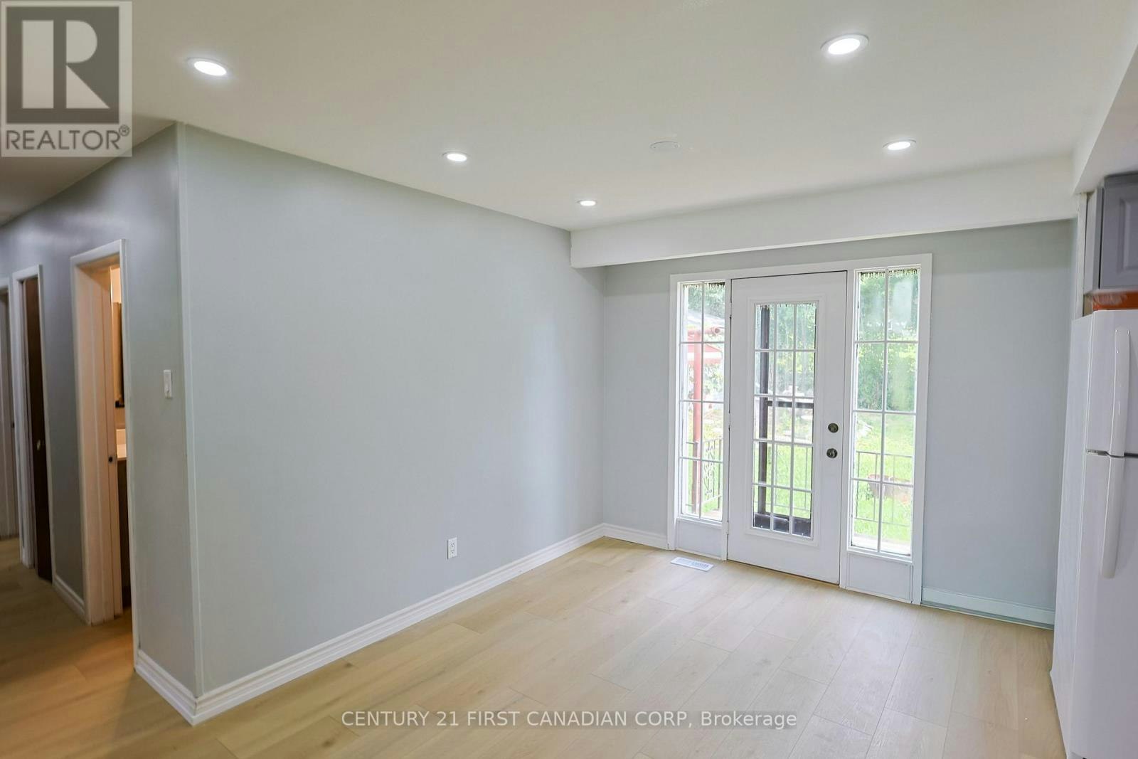 UPPER-268 Burlington Crescent, London, ON, N5Z 3G5 - 10