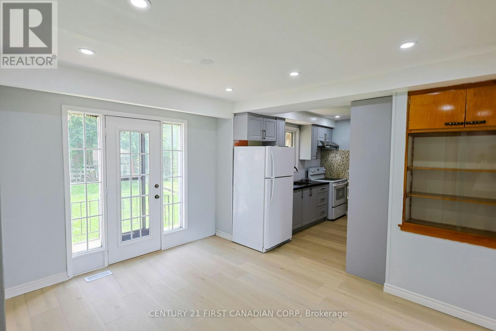 UPPER-268 Burlington Crescent, London, ON, N5Z 3G5 - 11