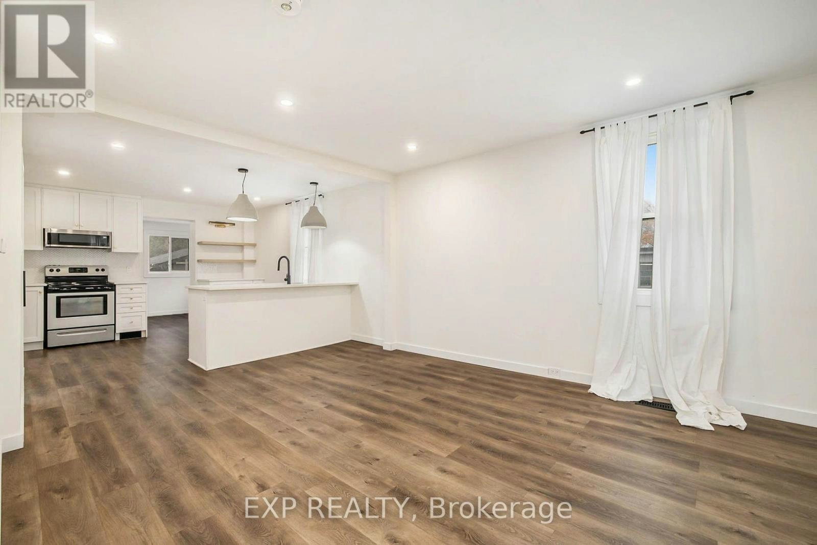 32 Colonel Murray Street, Ottawa, ON, K0A 2Z0 - 5