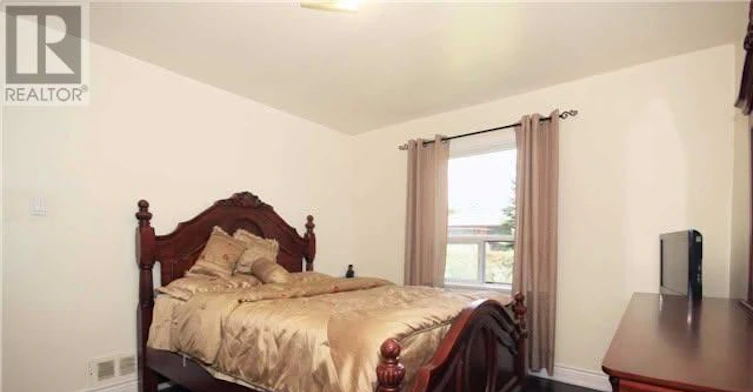 UPPER LEVEL-109 Hiscock Boulevard, Toronto, ON, M1G 1T3 - 4