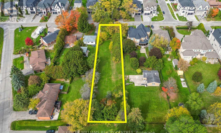 39 Maple Grove Avenue