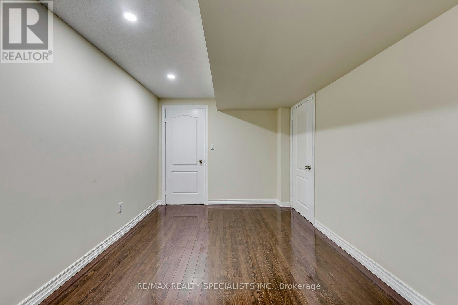 5486 Landsborough Avenue, Mississauga, ON, L5R 3X1 - 25