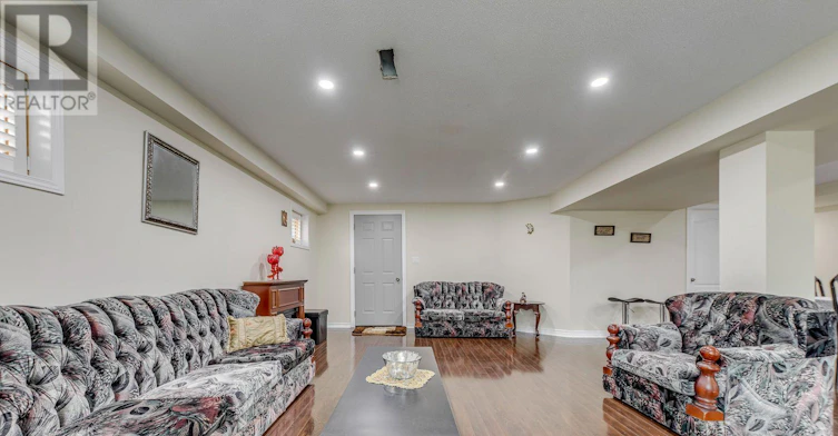 5486 Landsborough Avenue, Mississauga, ON, L5R 3X1 - 8