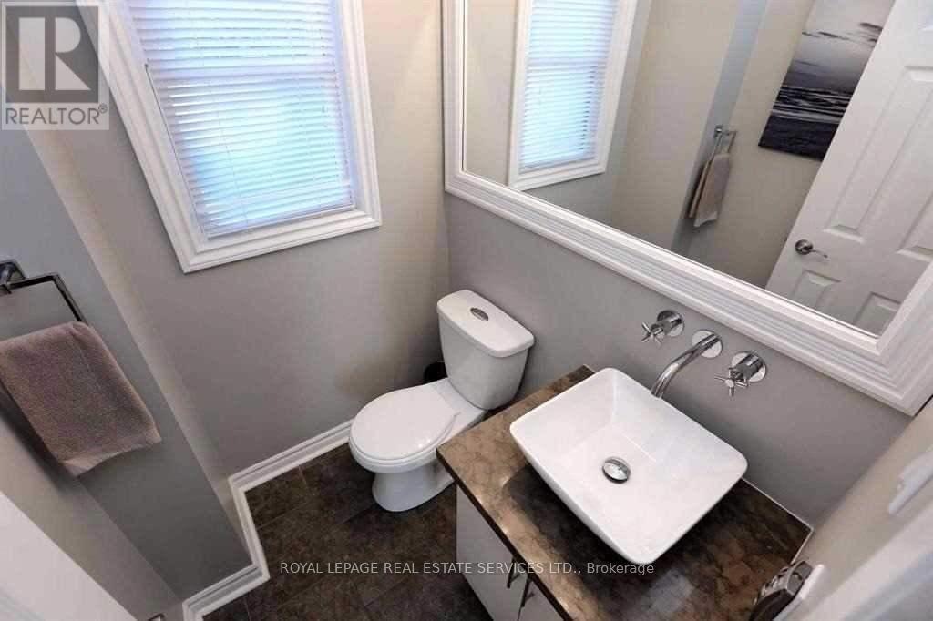 7-4111 Arbour Green Drive, Mississauga, ON, L5L 2Z2 - 9