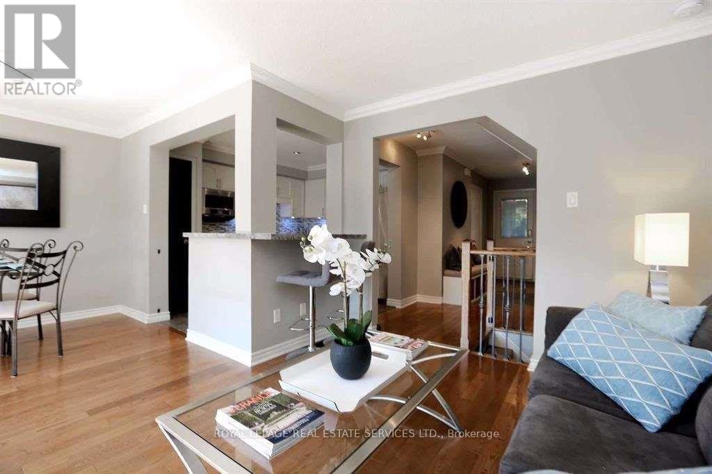 7-4111 Arbour Green Drive, Mississauga, ON, L5L 2Z2 - 4