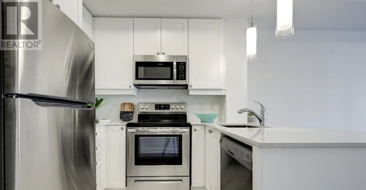 125-50 Lakebreeze Drive, Clarington, ON, L1B 0V9 - 11