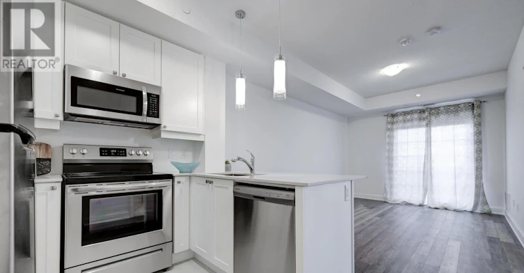 125-50 Lakebreeze Drive, Clarington, ON, L1B 0V9 - 9