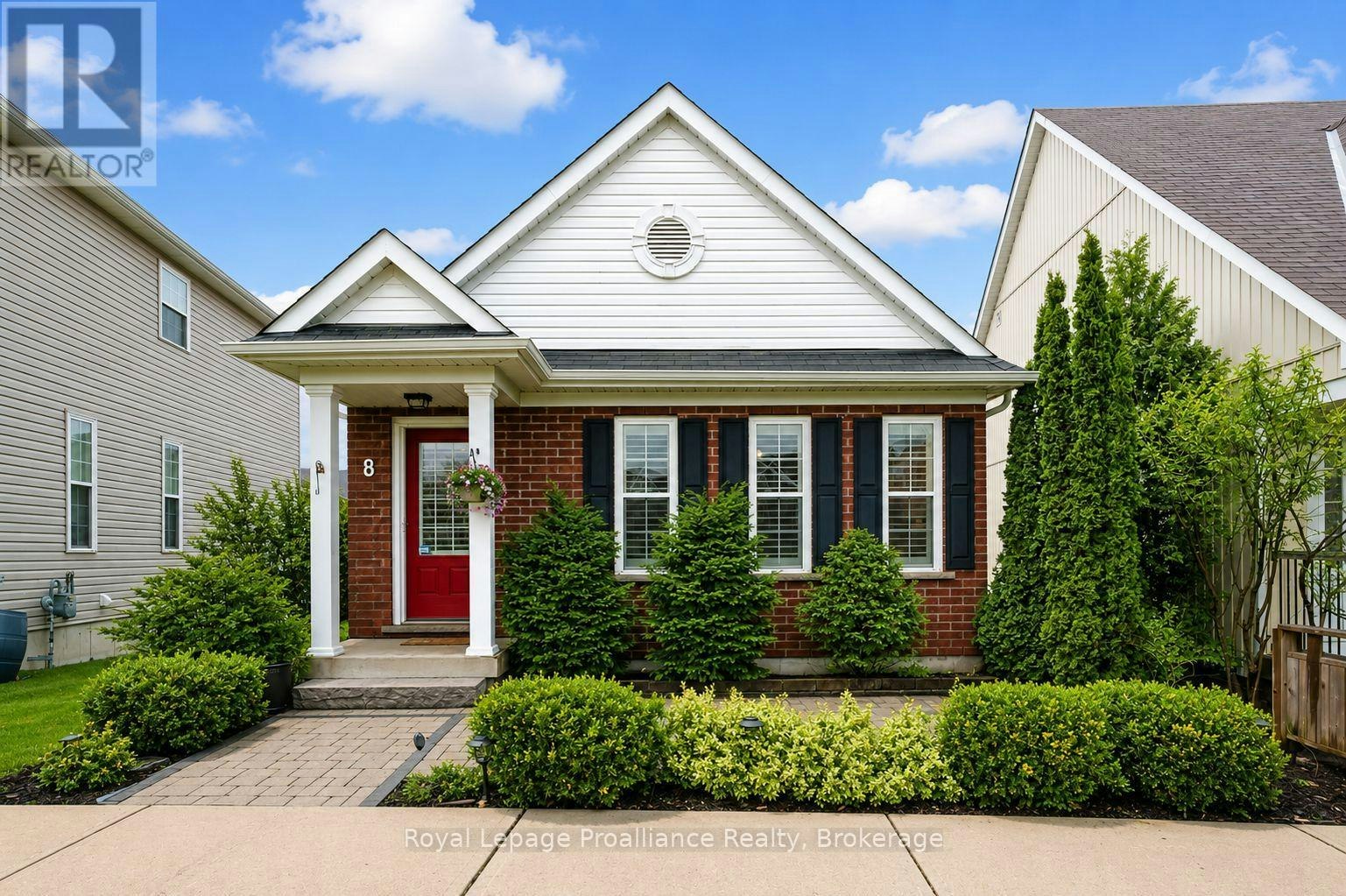 8 Bigwood Crescent, Port Hope, ON, L1A 0C8