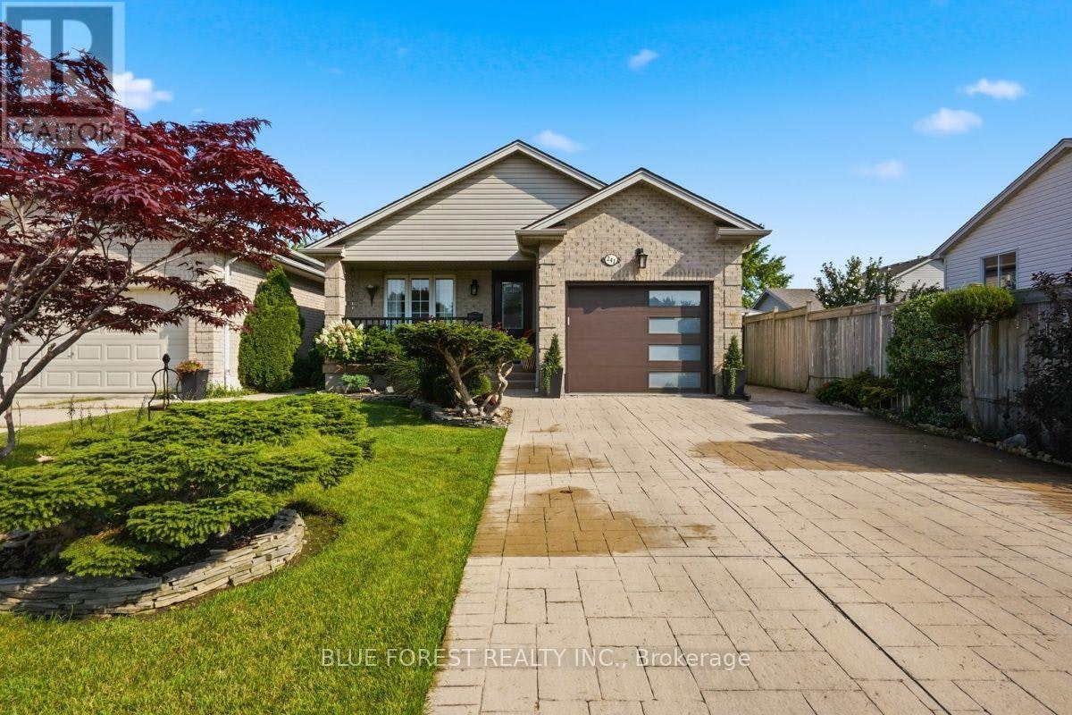 241 Oldham Street, London, ON, N5Z 5E3
