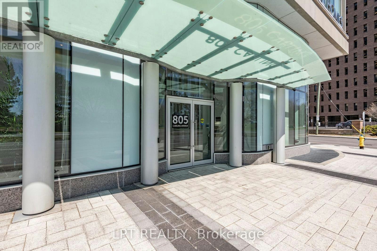 1009-805 Carling Avenue, Ottawa, ON, K1S 5W9 - 2