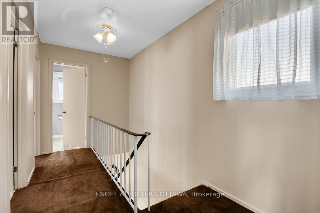 110-837 Eastvale Drive, Ottawa, ON, K1J 7T5 - 21