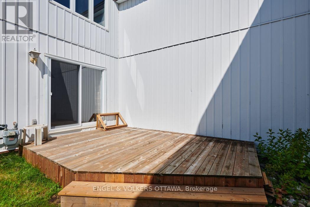 110-837 Eastvale Drive, Ottawa, ON, K1J 7T5 - 33