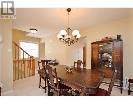 287 Knudson Drive, Ottawa, ON, K2K 2N8 - 5