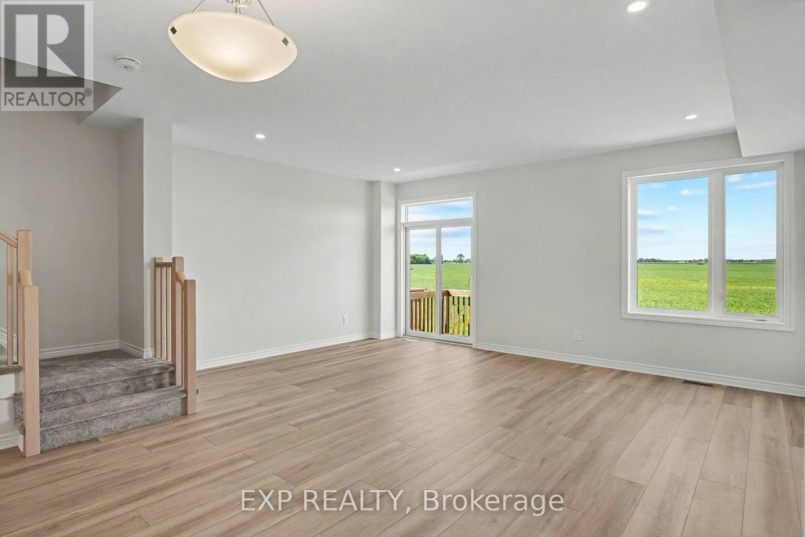 288 Labelle Street, Russell, ON, K0A 1W0 - 5
