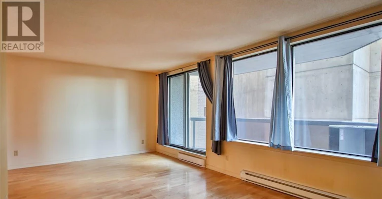 403-470 Laurier Avenue W, Ottawa, ON, K1R 7W9 - 8