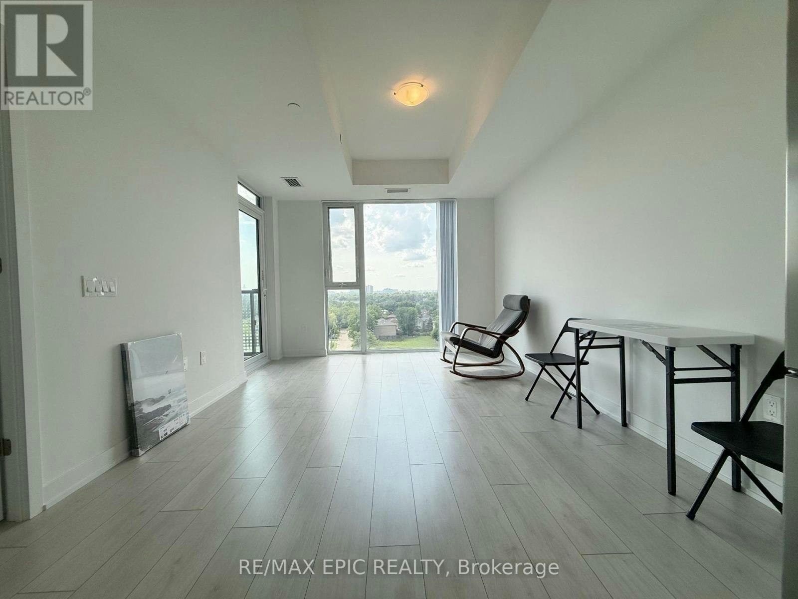 901-5858 Yonge Street, Toronto, ON, M2M 0C6 - 4