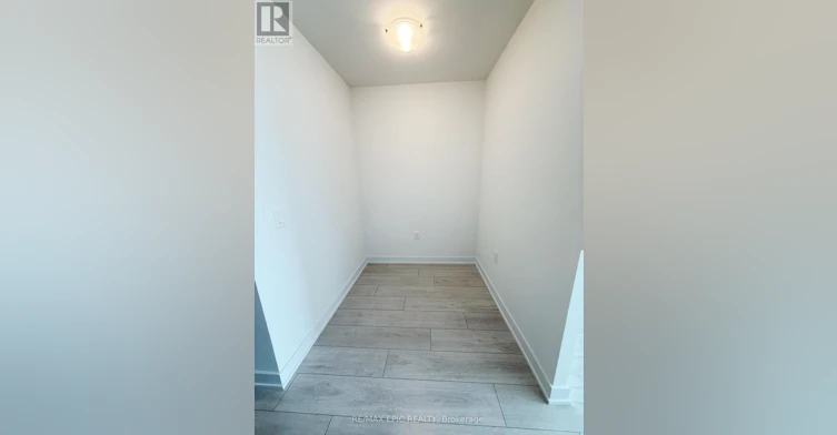 901-5858 Yonge Street, Toronto, ON, M2M 0C6 - 7