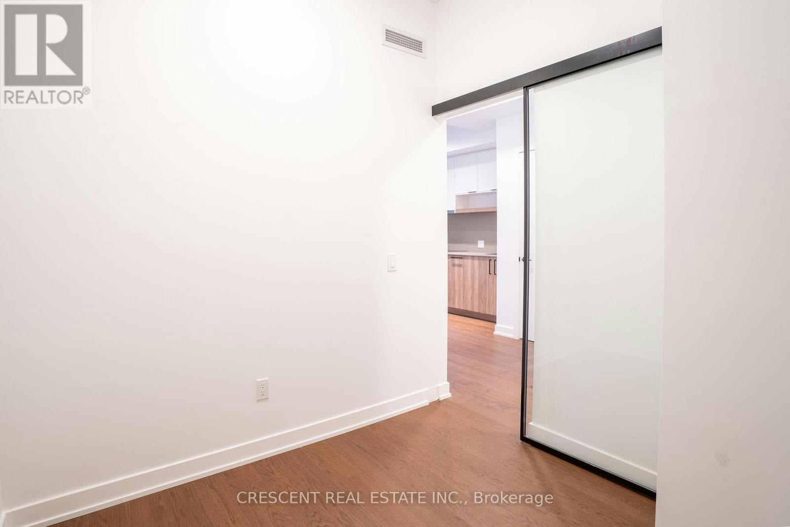 201-91 Montclair Avenue, Toronto, ON, M5P 0B1 - 9