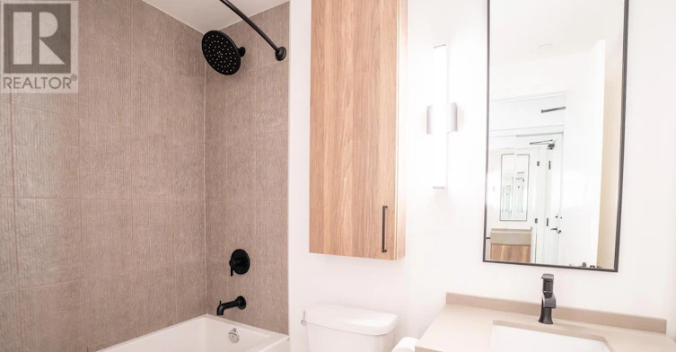 201-91 Montclair Avenue, Toronto, ON, M5P 0B1 - 11