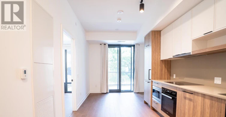 201-91 Montclair Avenue, Toronto, ON, M5P 0B1 - 3