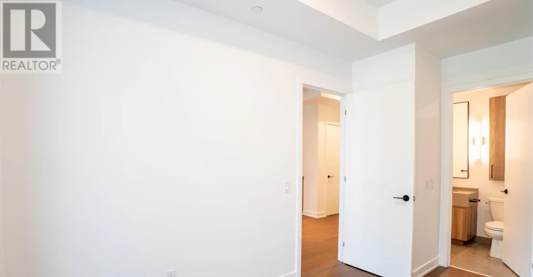201-91 Montclair Avenue, Toronto, ON, M5P 0B1 - 6