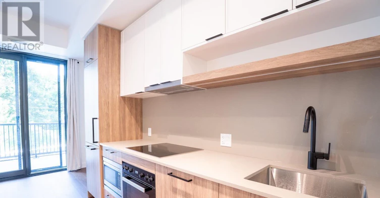 201-91 Montclair Avenue, Toronto, ON, M5P 0B1 - 2