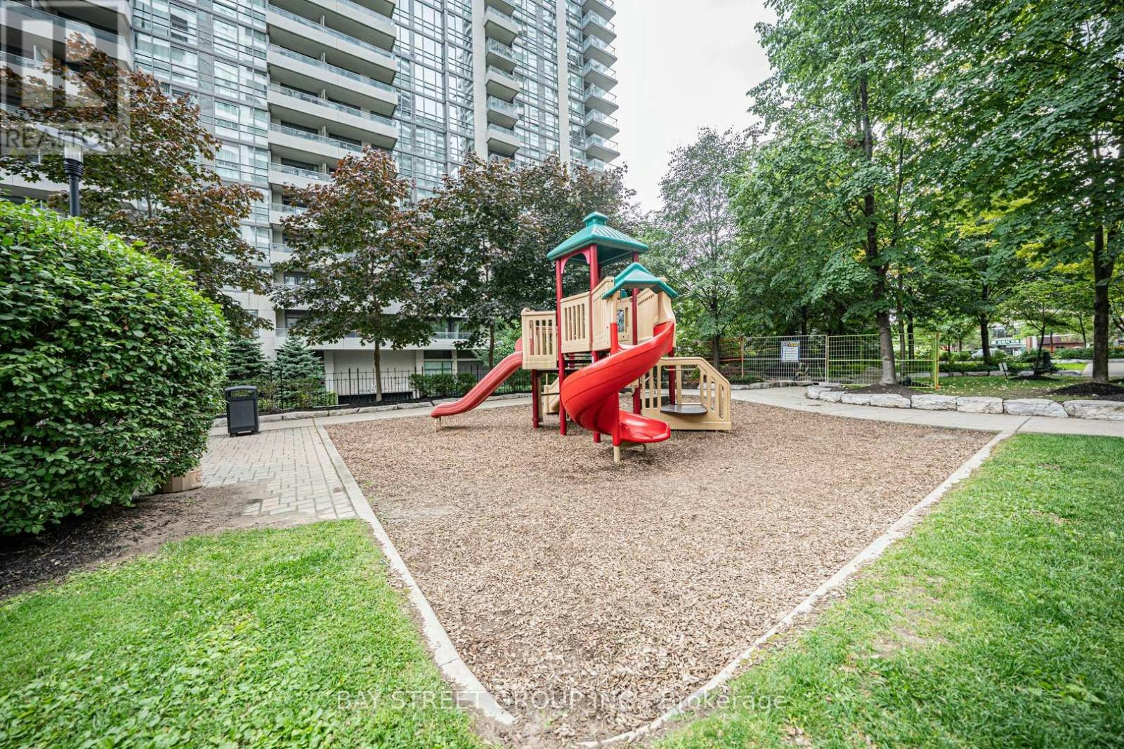 3802-23 Hollywood Avenue, Toronto, ON, M2N 7L8 - 36
