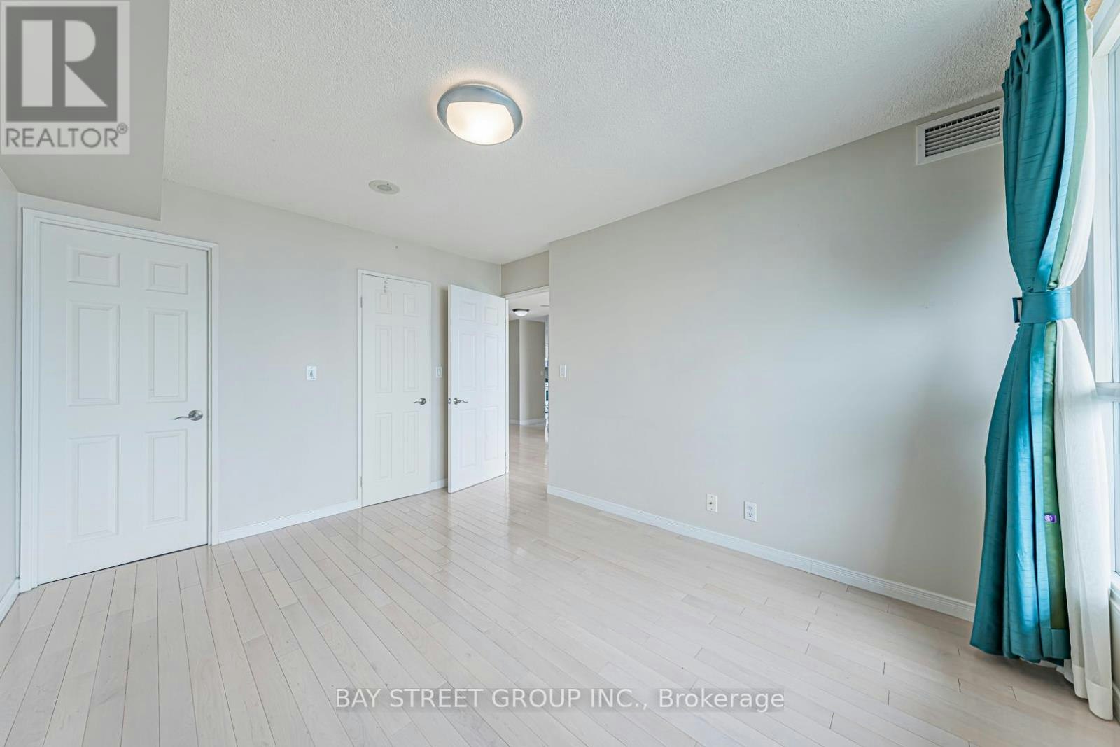 3802-23 Hollywood Avenue, Toronto, ON, M2N 7L8 - 16