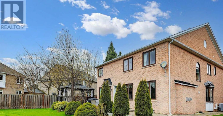 18 Bridleford Court, Markham, ON, L3P 7Z2 - 44