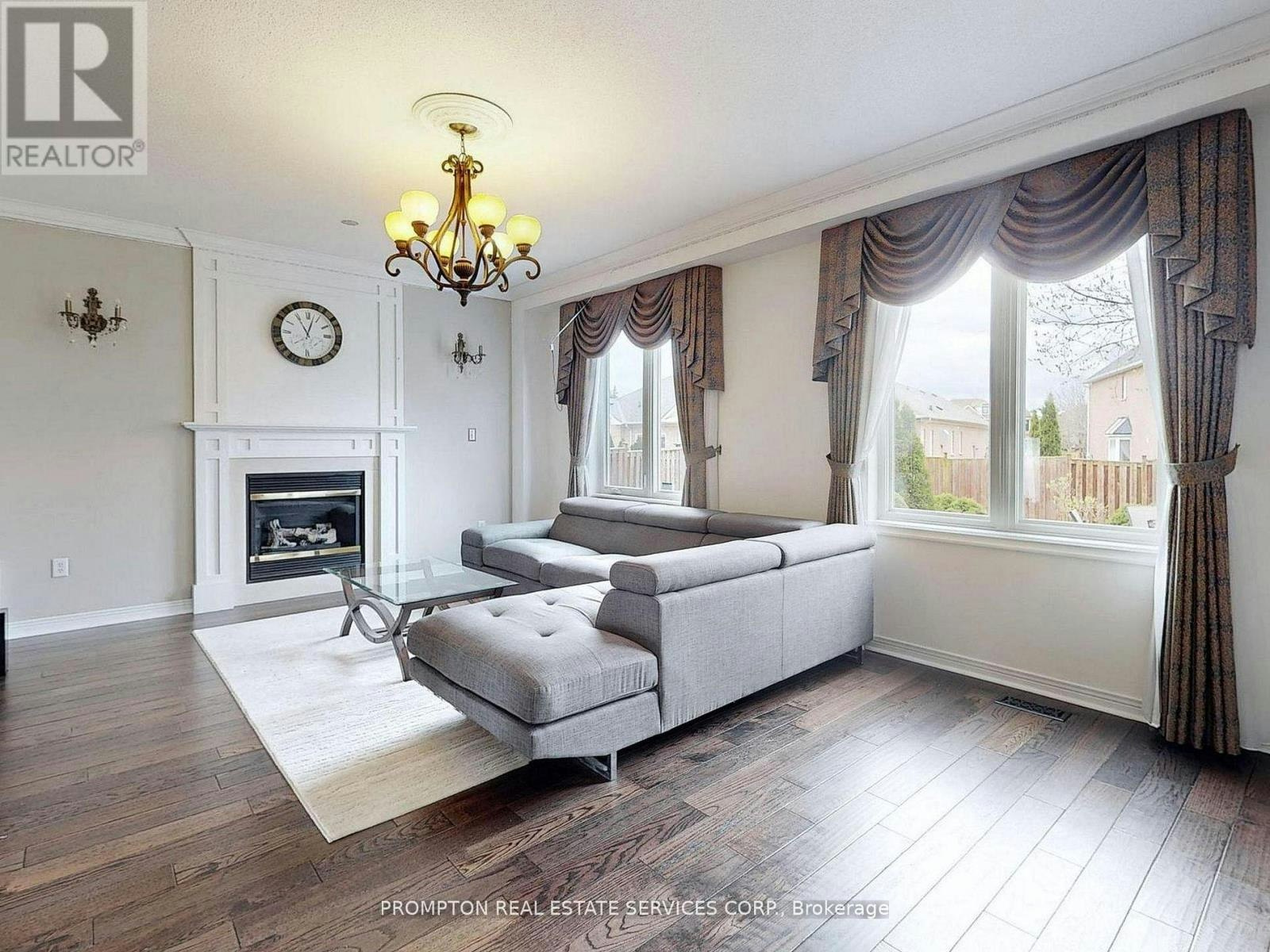 18 Bridleford Court, Markham, ON, L3P 7Z2 - 10