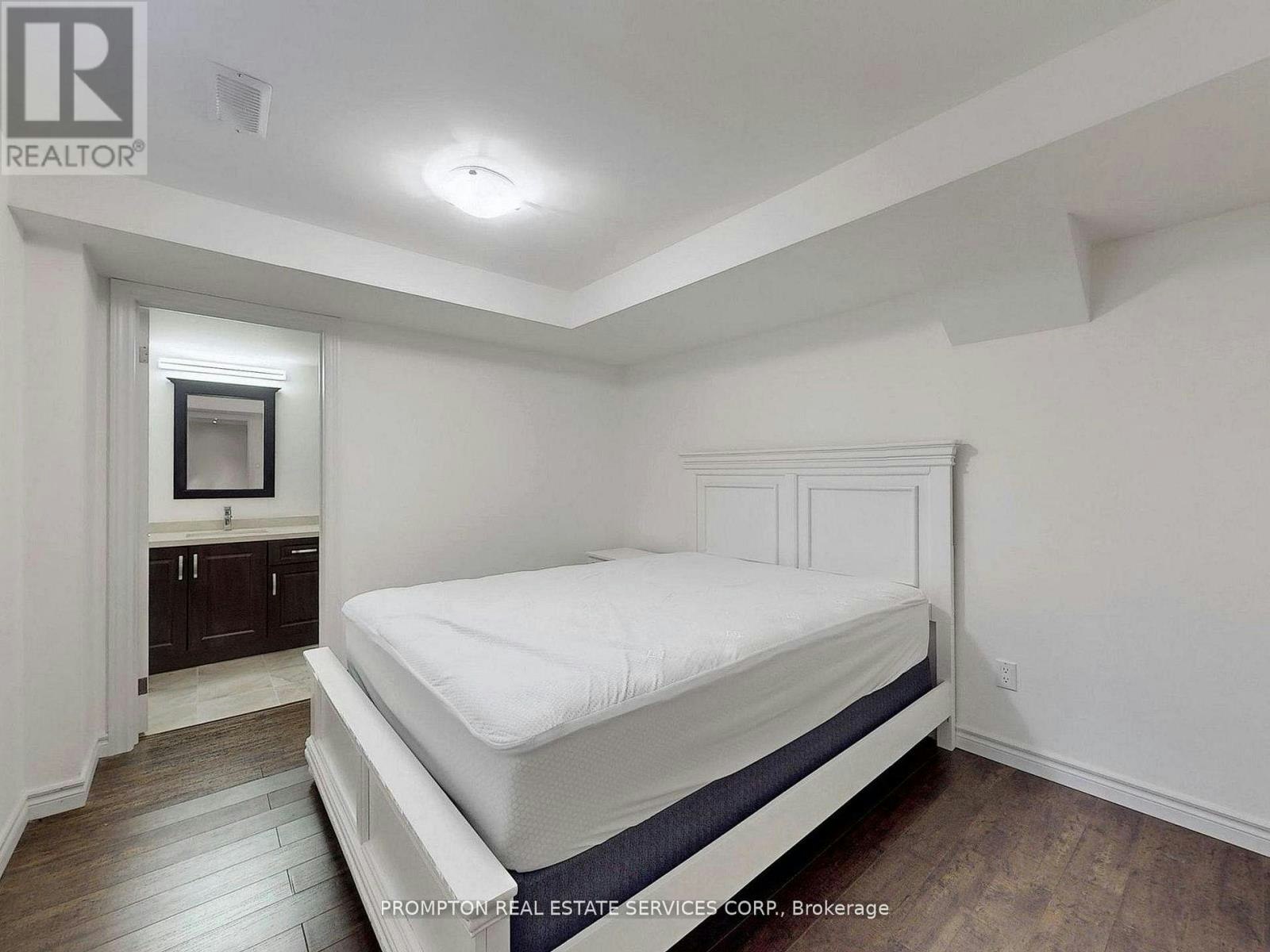 18 Bridleford Court, Markham, ON, L3P 7Z2 - 42