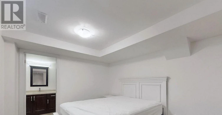 18 Bridleford Court, Markham, ON, L3P 7Z2 - 42