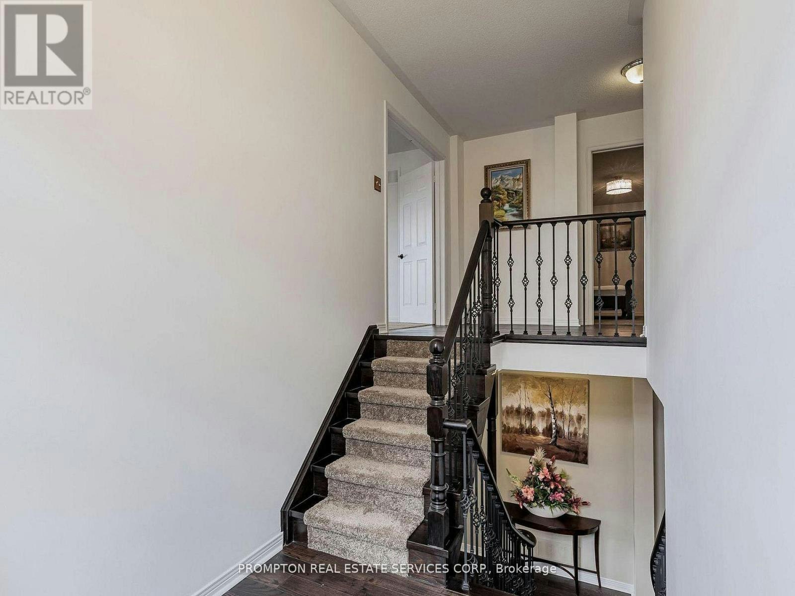 18 Bridleford Court, Markham, ON, L3P 7Z2 - 21