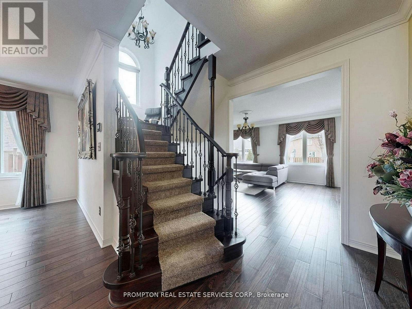 18 Bridleford Court, Markham, ON, L3P 7Z2 - 18